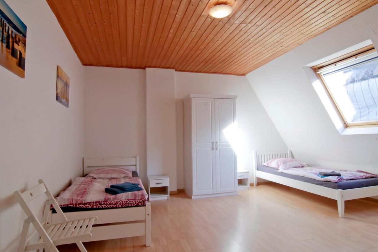 Apartmondo Ferienwohnungen Золинген Экстерьер фото